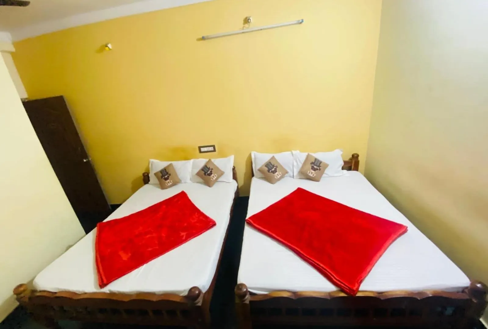 Hk Residency Hotel Mysore